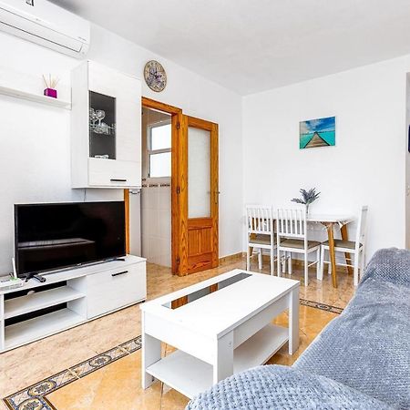 Сomfortable Apartament Caballero De Rodas Torrevieja Bagian luar foto