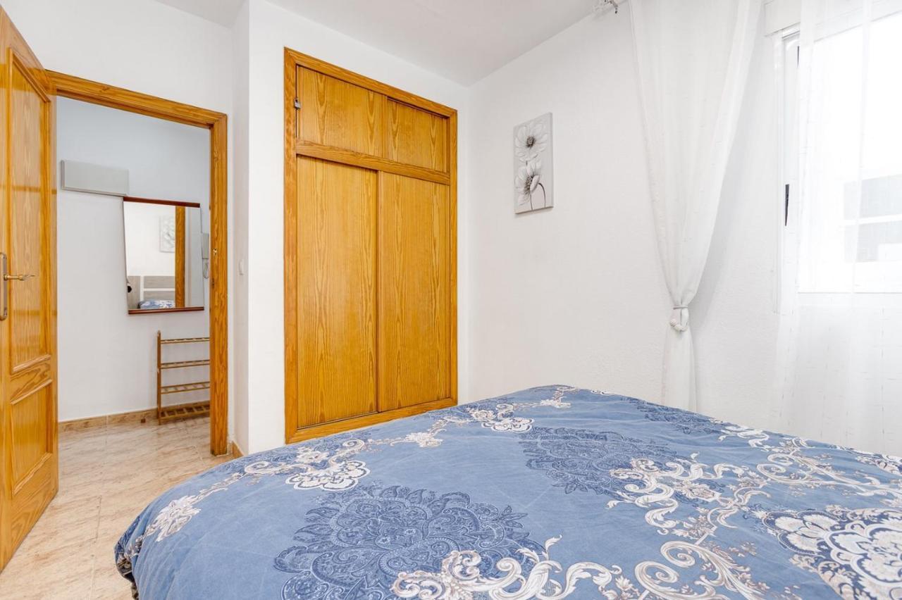 Сomfortable Apartament Caballero De Rodas Torrevieja Bagian luar foto