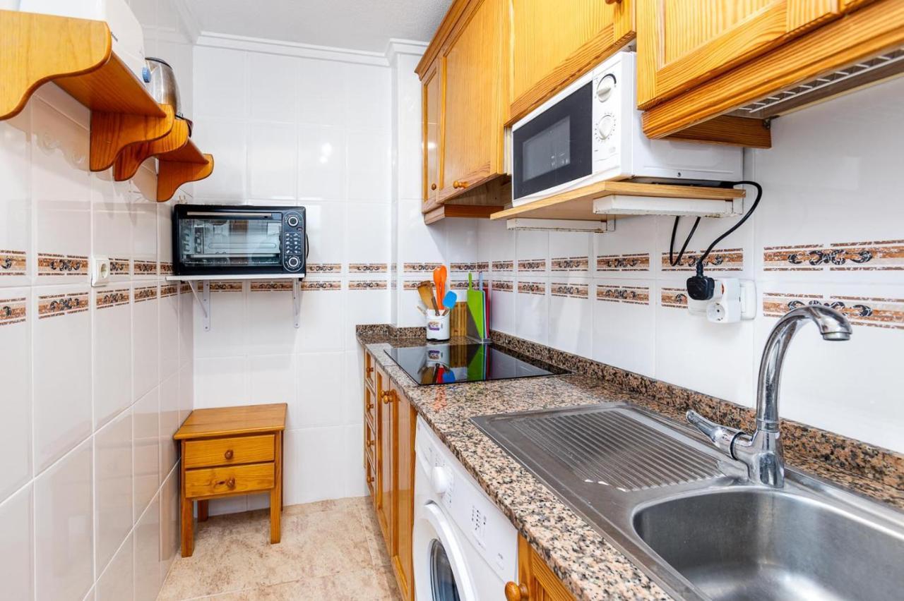 Сomfortable Apartament Caballero De Rodas Torrevieja Bagian luar foto