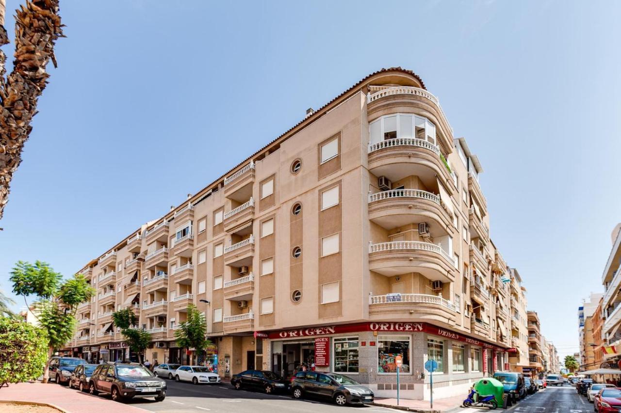 Сomfortable Apartament Caballero De Rodas Torrevieja Bagian luar foto