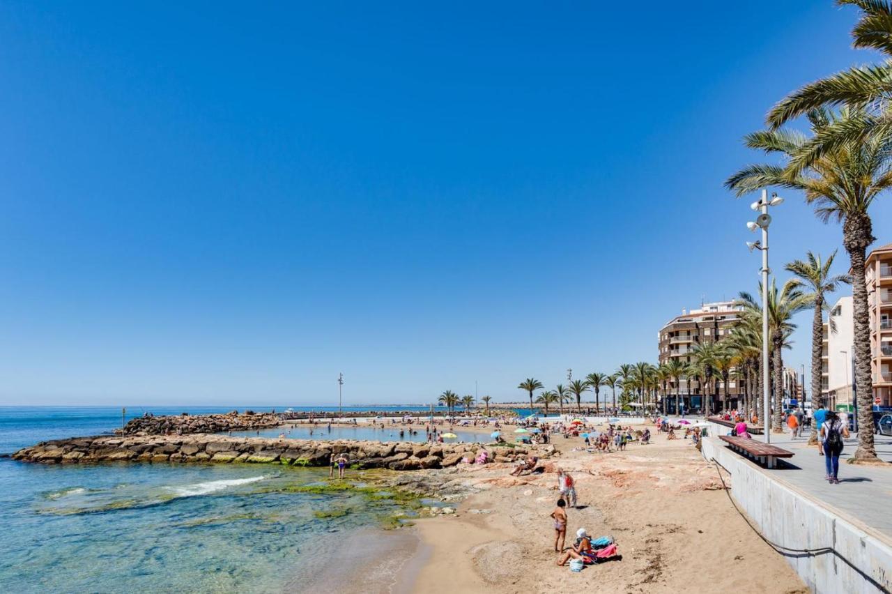 Сomfortable Apartament Caballero De Rodas Torrevieja Bagian luar foto