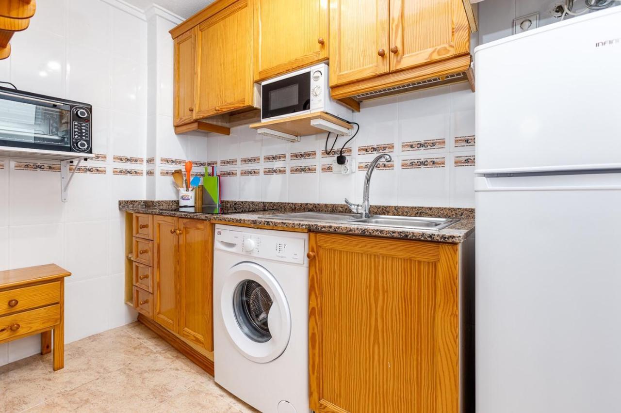 Сomfortable Apartament Caballero De Rodas Torrevieja Bagian luar foto